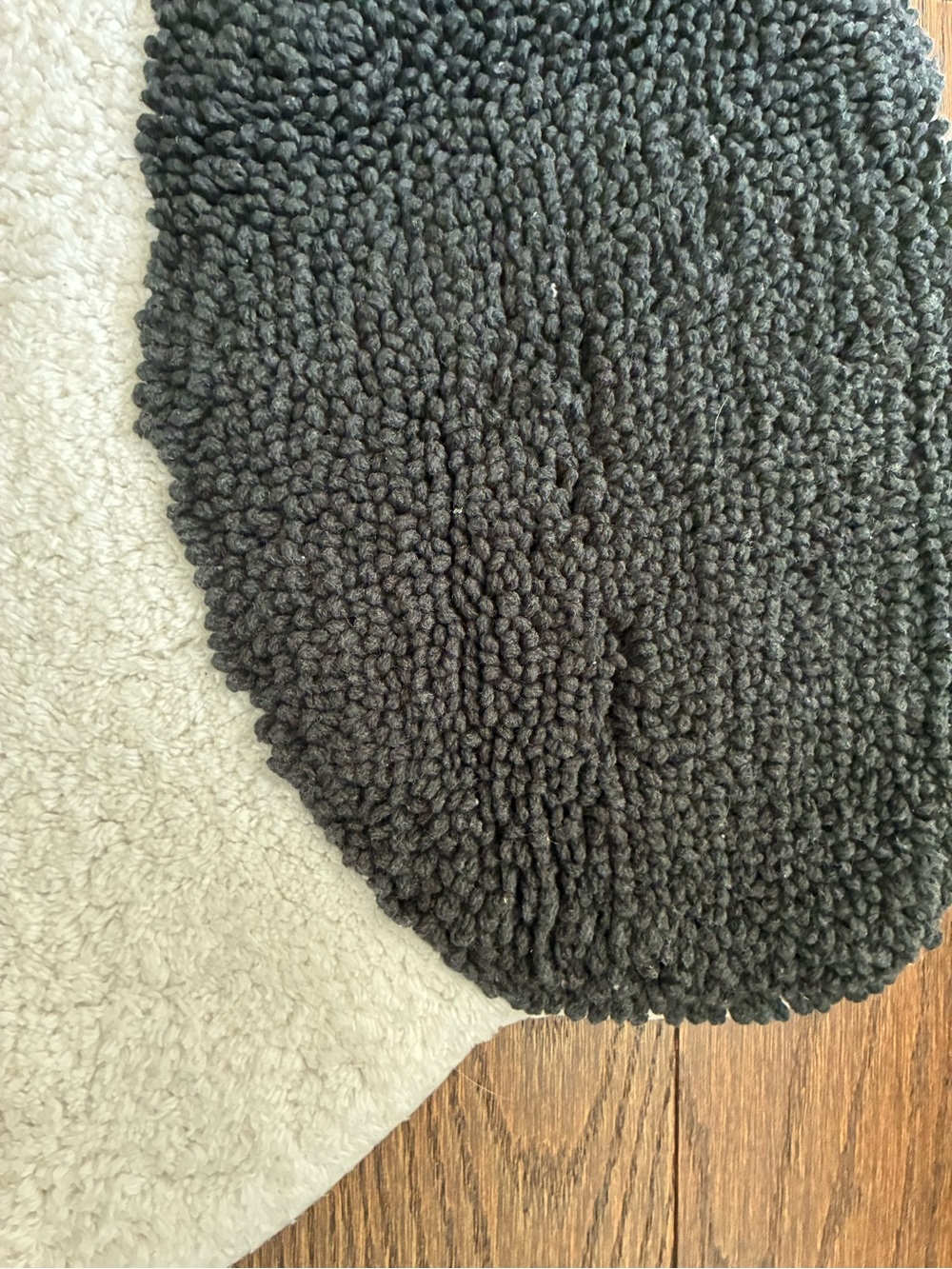 NWT! Pottery Barn x Snoopy Peanuts Bath Mat! 🖤🤍🐾 - Picture 5 of 8